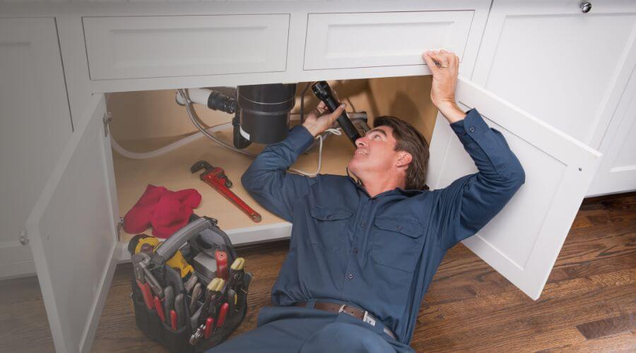 Local tankless water heater installation in Greenville, MO